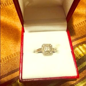 Sterling silver ring with 1/10 Diamonds